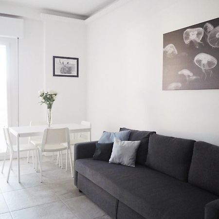 Ceccarini 2023 Appartement Riccione Buitenkant foto